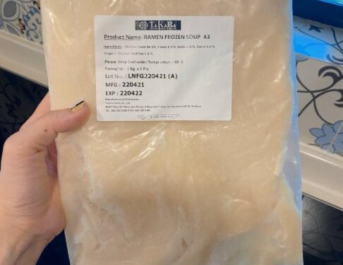 雞白湯/清湯一包 (一公斤) $159.00